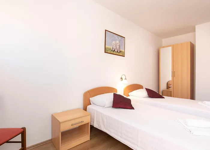 Apartmán Classic Two Bedroom With Balcony And Pool Krk Town