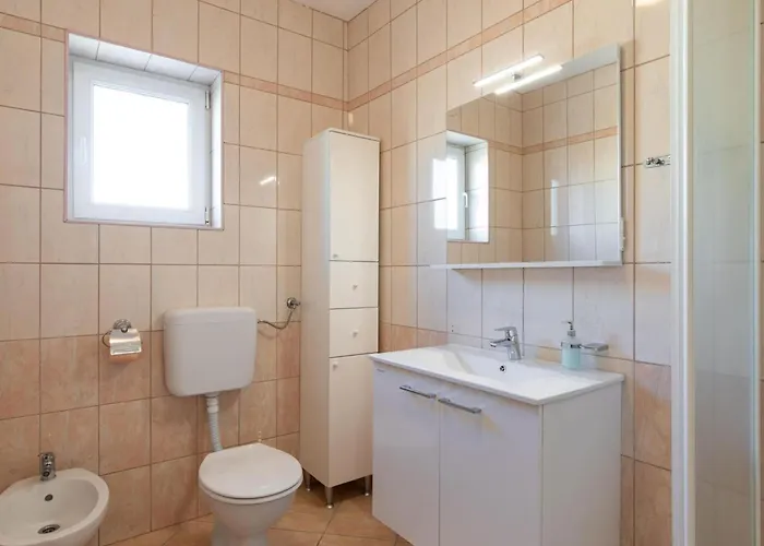 Apartmán Classic Two Bedroom With Balcony And Pool